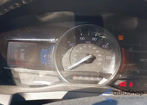 2017 Ford Explorer Xlt z USA, uszkodzony, nr VIN 1FM5K8D81HGD33210